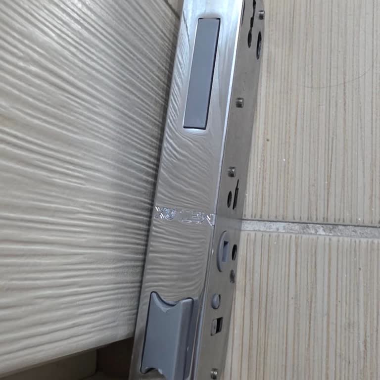 My Bauhaus American Door Has a Plastic Lock Mechanism and Feels Unsafe