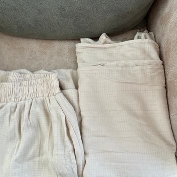 Yanlış Ürün, Fazla Kargo Ücreti Ve Faturasız Teslimat Nedeniyle Mağduriyet Yaşadım