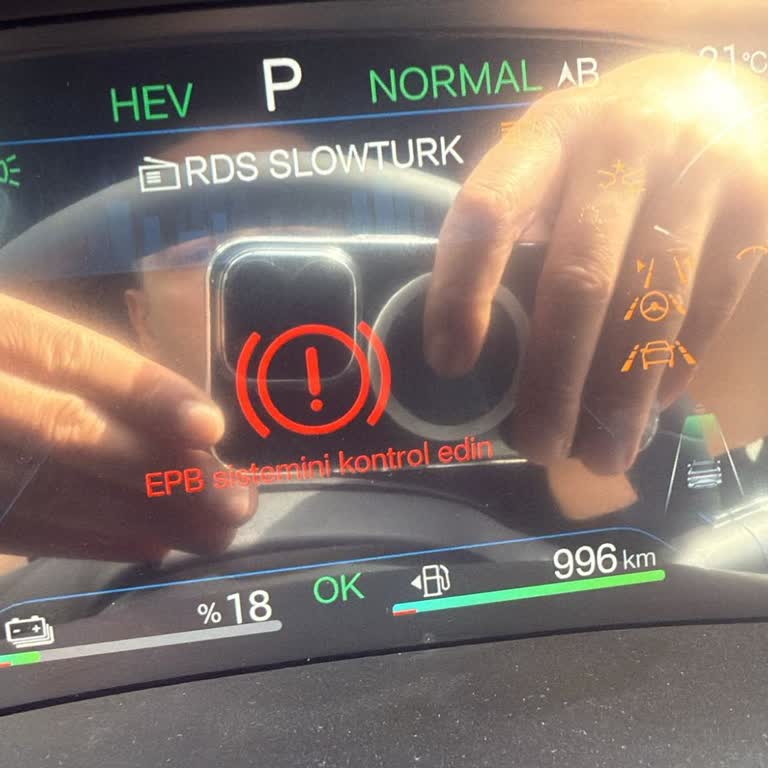 Sıfır Araçta Arıza Çıktı Teslimat Gecikti Mağduriyetimiz Sürüyor