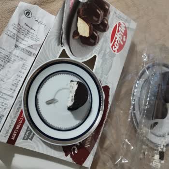 Pişmaniye İçinden Yabancı Cisim Çıktı: Çocuğumun Sağlığı Tehlikeye Girdi