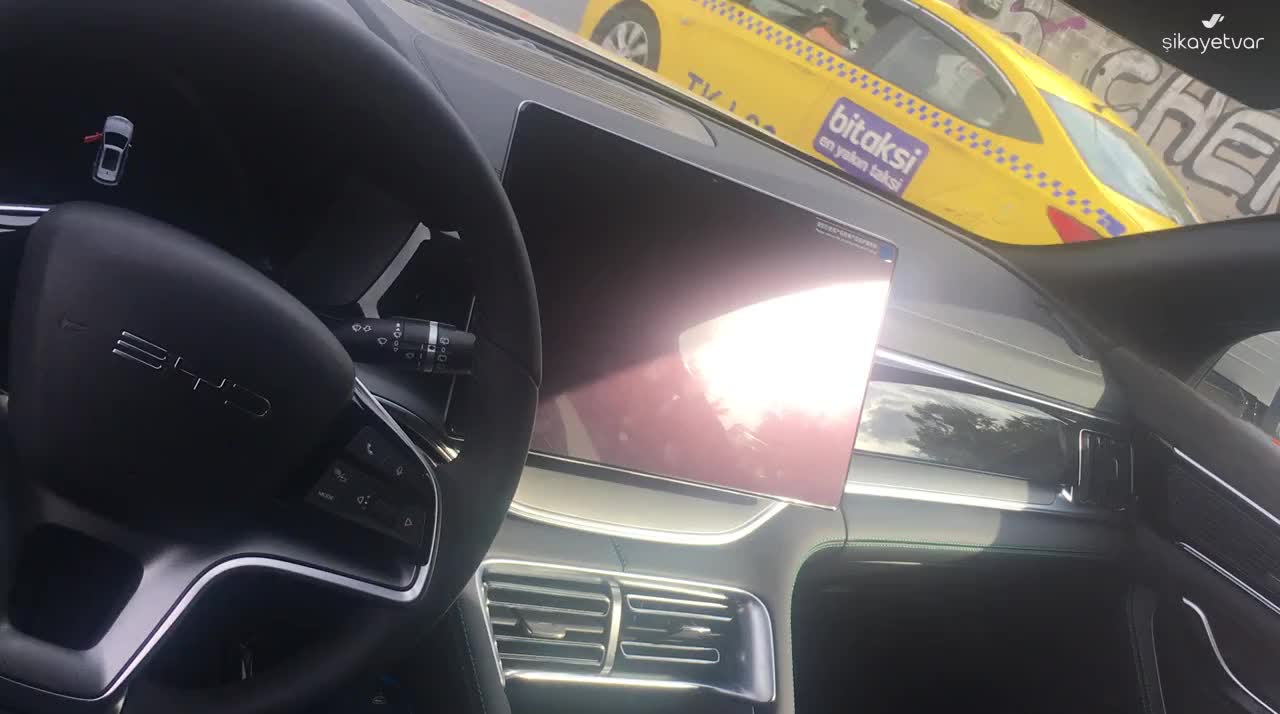 BYD Seal U DM-i Making Loud Explosion Sounds Right After Delivery video cover