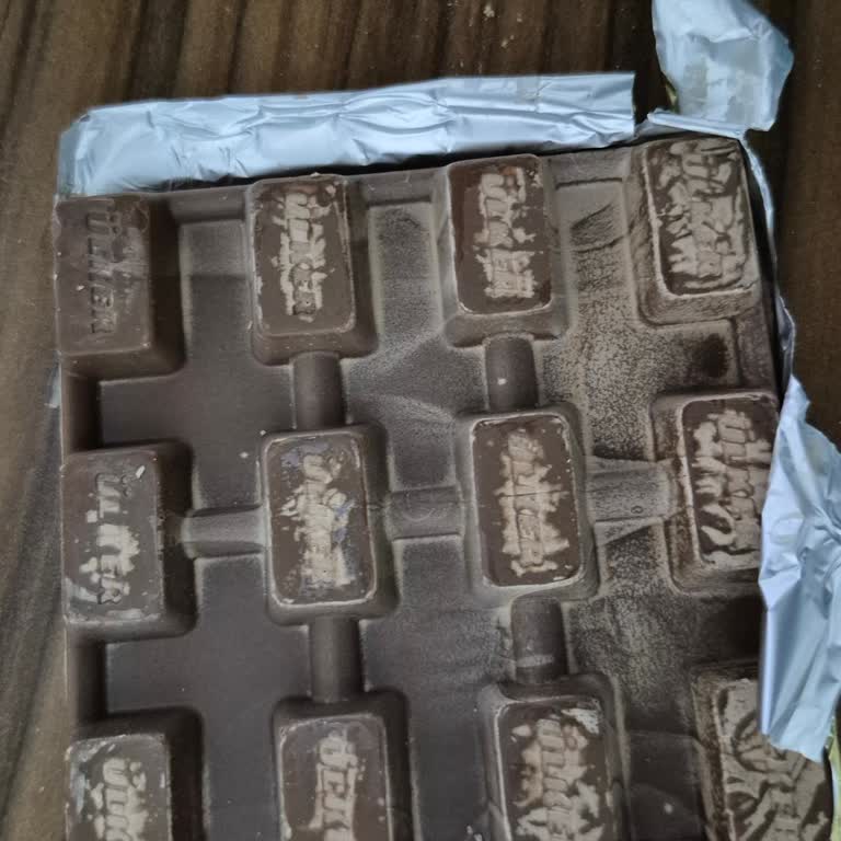 Ülker Bol Sütlü Çikolatada Renk Değişikliği Ve Tekrarlayan Sorun