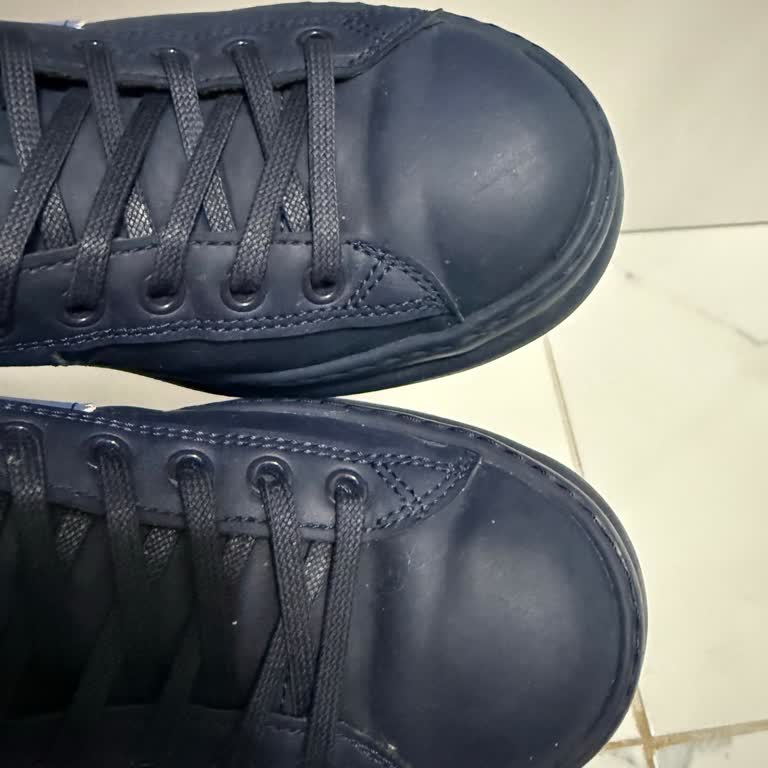 Camper Denied My Replacement Request for Shoes That Wore Out Instantly