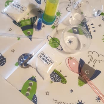 Kutudaki Bilim Farklı Ya Da Ayıplı Bir Ürün Gönderilmesi