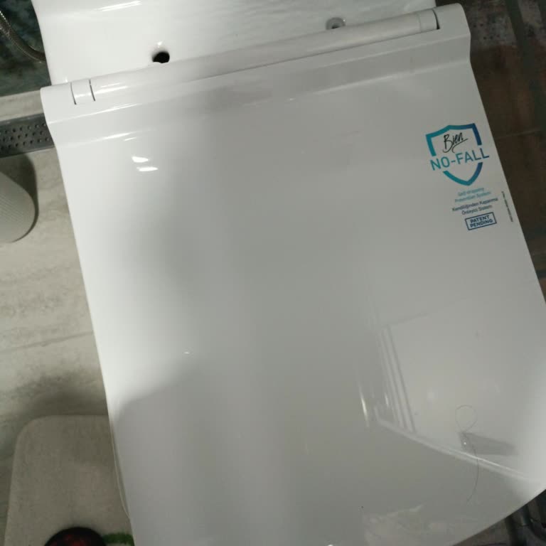 Bien No Fall Klozet Kapağı Menteşe Plastiği İki Haftada Kırıldı