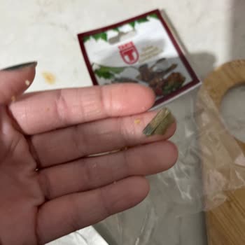 Tariş Cevizli Sucuk İçinden Metal Parça Çıkması