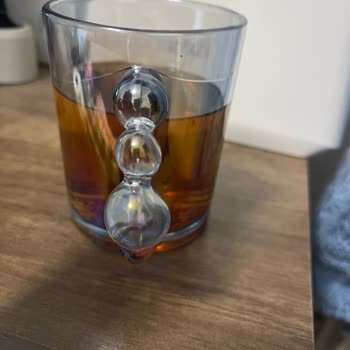 İlk Kullanımda Çatlayan Cam Kupa Hayal Kırıklığı