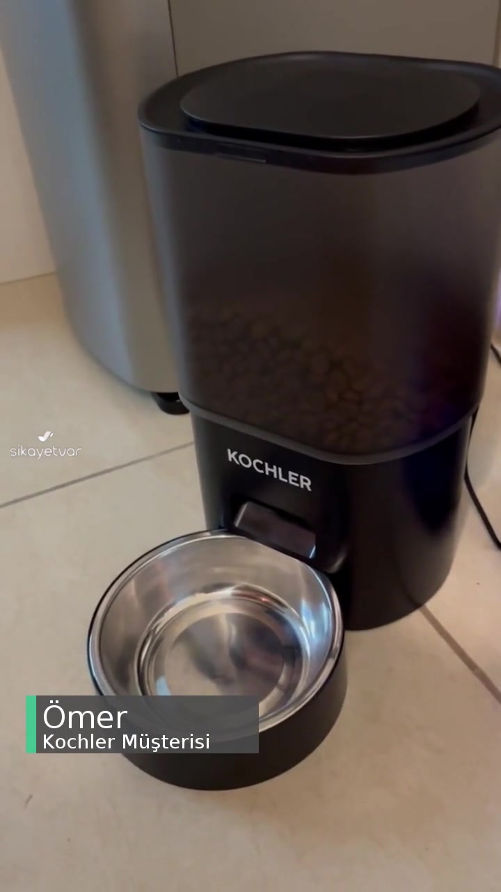 Kochler 2'si 1 Arada Akılsız Mama Ve Su Kabı videonun kapak resmi