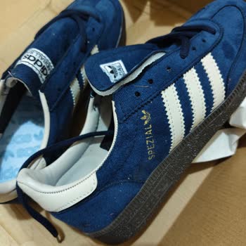 Siparişim Kirli Ve Hasarlı Geldi Müşteri Hizmetlerinden Dönüş Alamadım