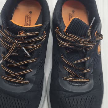 Kısa Sürede Yırtılan Ayakkabı Ve Yetersiz FLO Müşteri Hizmetleri Deneyimi