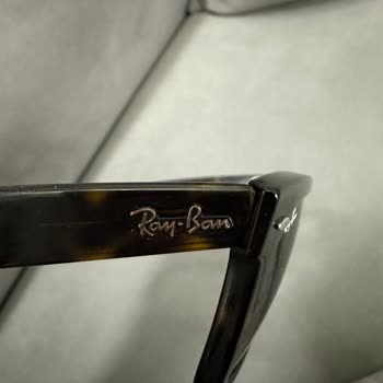 Rayban Gözlükte Renk Değişimi İçin Garanti Kapsamında Çözüm Talebi
