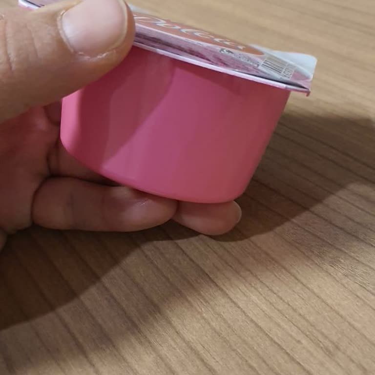 Aldığım Çilekli Pudingin Paketi Şişti