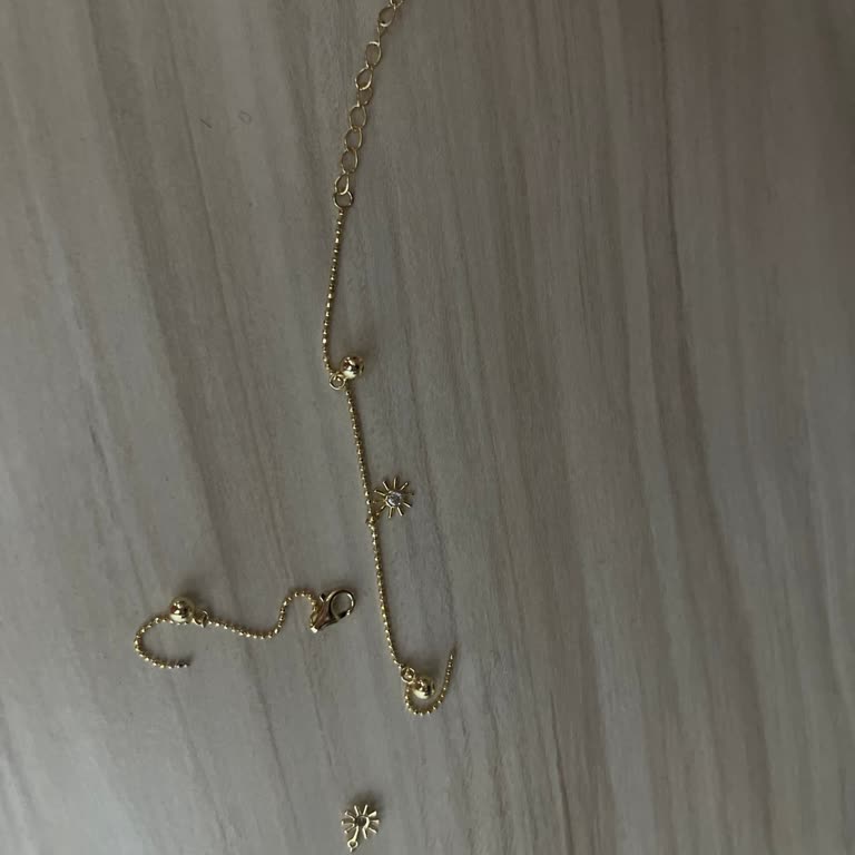 Hediye Alınan Kolye Ve Bileklik Bir Hafta İçinde İki Kez Koptu Değişim İstiyorum