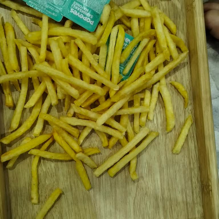 Soğuk Ve Eksik Gelen Siparişe Çözüm Bulamayan Popeyes Ve Getir Müşteri Hizmetleri