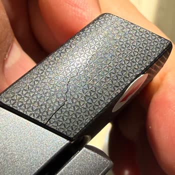 Lenovo Yetkili Servis Sonrası Bilgisayarımda Oluşan Kasa Kırığına Çözüm Bulamıyorum