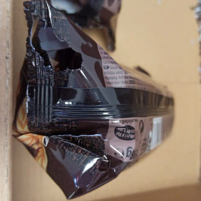 Aldığımız Bisküvi Kolilerinde Kemirgen Kaynaklı Hijyen Sorunu