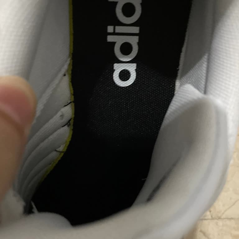 Aldığım Ayakkabıda Konforsuzluk Ve Garanti Belgesi Eksikliği Nedeniyle Mağduriyet Yaşıyorum