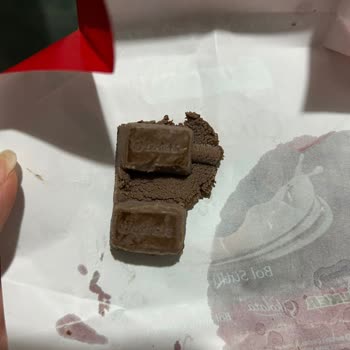 Bozuk Çikolata Ve İlgisiz Müşteri Hizmetleri: Mağduriyetim Giderilmiyor