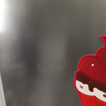 Arçelik Buzdolabı Kapağında Sürekli Çökme Ve Müşteri Hizmetlerine Ulaşamama