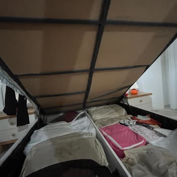 İdol Mobilya Baza Mekanizması Kırıldı Firma Dönüş Yapmıyor