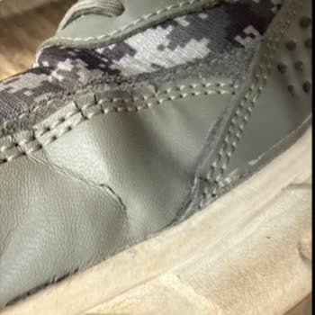 Az Kullanılan Ayakkabıda Erken Yırtılma Ve Yetersiz Müşteri Hizmeti