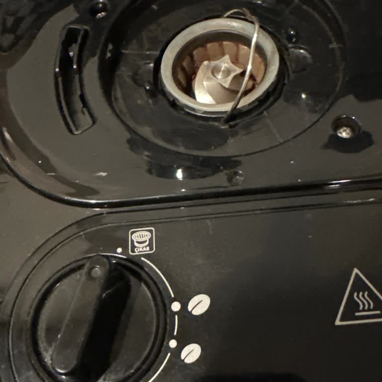 Vestel Kahve Makinesi Sürekli Arızalanıyor, Çözüm Sunulmuyor