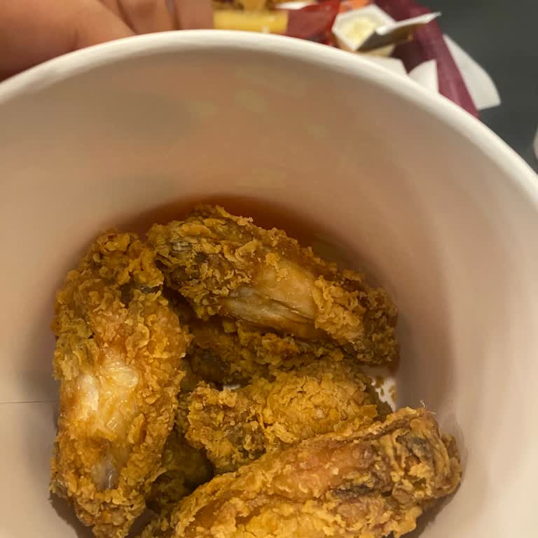 Hijyen Eksikliği Ve İlgisiz Personel Nedeniyle Hayal Kırıklığı Yaşadım