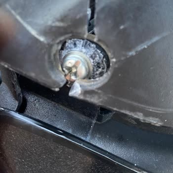 Serviste Motorum Zarar Gördü İlgisizlik Ve Yüksek Ücret Mağduriyet Yaşattı
