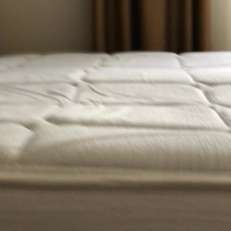 Deluxe Premium Yatakta Çökme Sorunu Ve Garanti Kapsamında Değişim Yapılmıyor