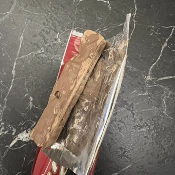 Tadelle Çikolatada Beyaz Lekeler Ve Eksik Bilgi Şikayeti