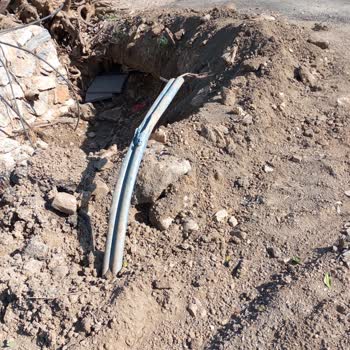 Bir Haftadır Onarılmayan İnternet Kablosu Mağduriyeti