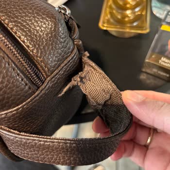 Derimod El Çantasında Kısa Sürede Sökülme Ve Garanti Kapsamında Destek Alamama