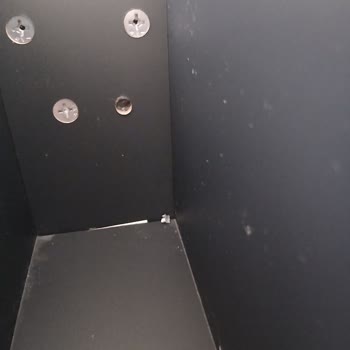 Teşhir Ürünü Gönderildi, Değişim Ve Müşteri Hizmetlerinden Çözüm Bekliyorum