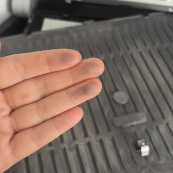 Tost Makinesinde Fabrika Boya Kalıntısı Ve Garanti Sorunu