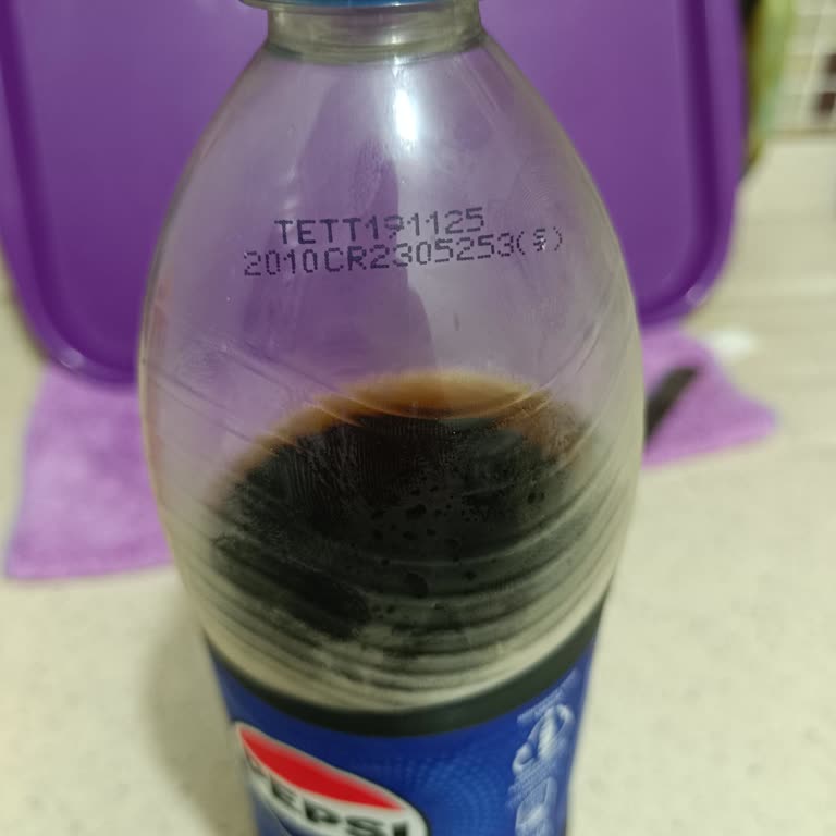 Şok Marketler Tarihi Geçmemiş Ürünün Bozulmuş Olarak Satılması