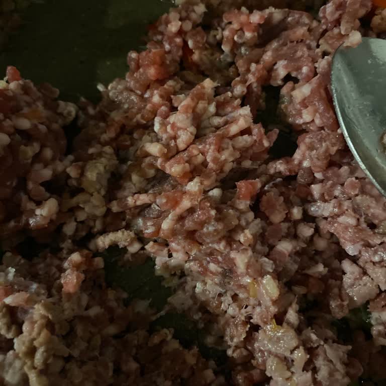 Bozuk Dana Kıyma Satışı Ve Et Reyonunda Denetim Eksikliği