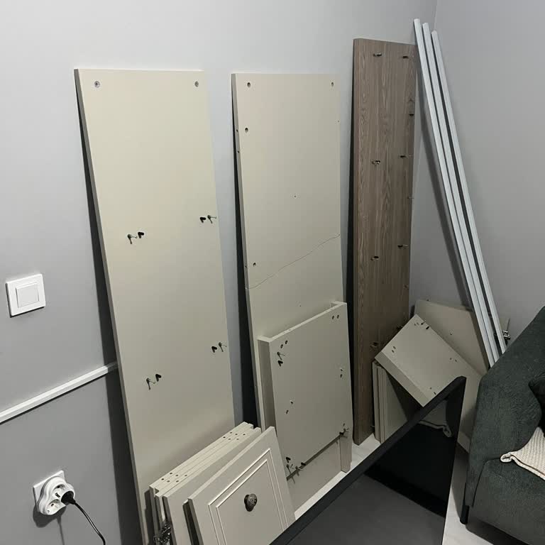 Divanev Teslimat Sonrası Kırık Parça Ve Uzayan Kurulum Süreci Mağduriyeti