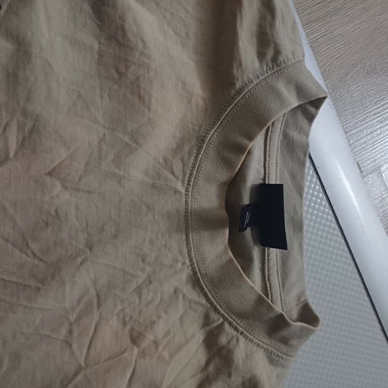 H&M'den Aldığım Tişört İlk Yıkamada Renk Değiştirdi