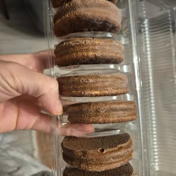 Aldığım Çikolatada Küf Benzeri Madde Ve Kabarcıklarla Karşılaştım