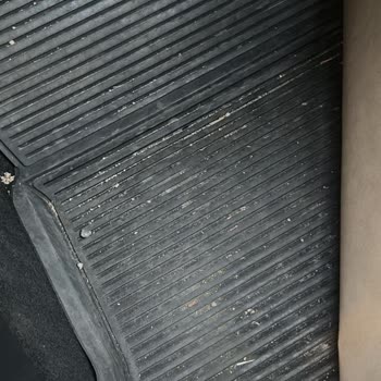 Garanti Kapsamındaki Bakıma Yüksek Ve Haksız Fatura İle Gereksiz İşlemler Eklendi