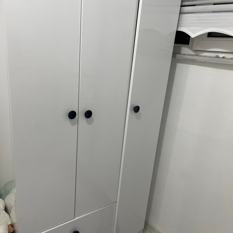 Aldığım Gardırobun Kapakları Kapanmıyor, Sorunum Çözülmüyor