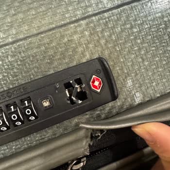 Anadolu Jet Uçuşu Sonrası Valizimin Ciddi Hasar Görmesi Ve Çözüm Bekleyişi