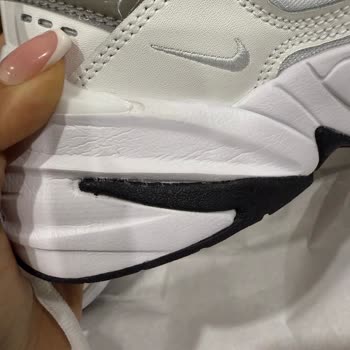 Instagram Üzerinden Alınan Ayakkabının Sahte Ve Defolu Çıkması