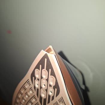 Philips Ütü Tabanı Kısa Sürede Kırıldı, Tamir Veya Değişim Talebi