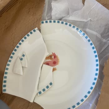 Kırık Ürün Teslimatı Ve Eksik Siparişle Hayal Kırıklığı