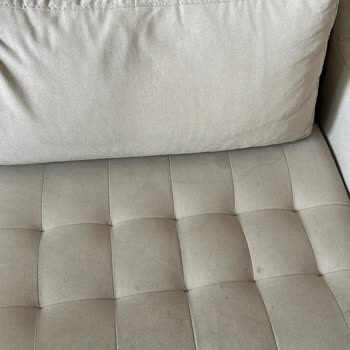 Normod Koltuklarda Kısa Sürede Oluşan Lekeler Ve Yetersiz Çözüm