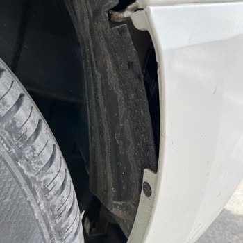 Yetkili Serviste Yetersiz Tamir Ve İkame Araç Mağduriyeti