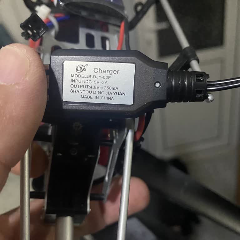 Yeni Alınan Batarya Şarjda Aşırı Isındı Ve Yangın Riski Oluşturdu