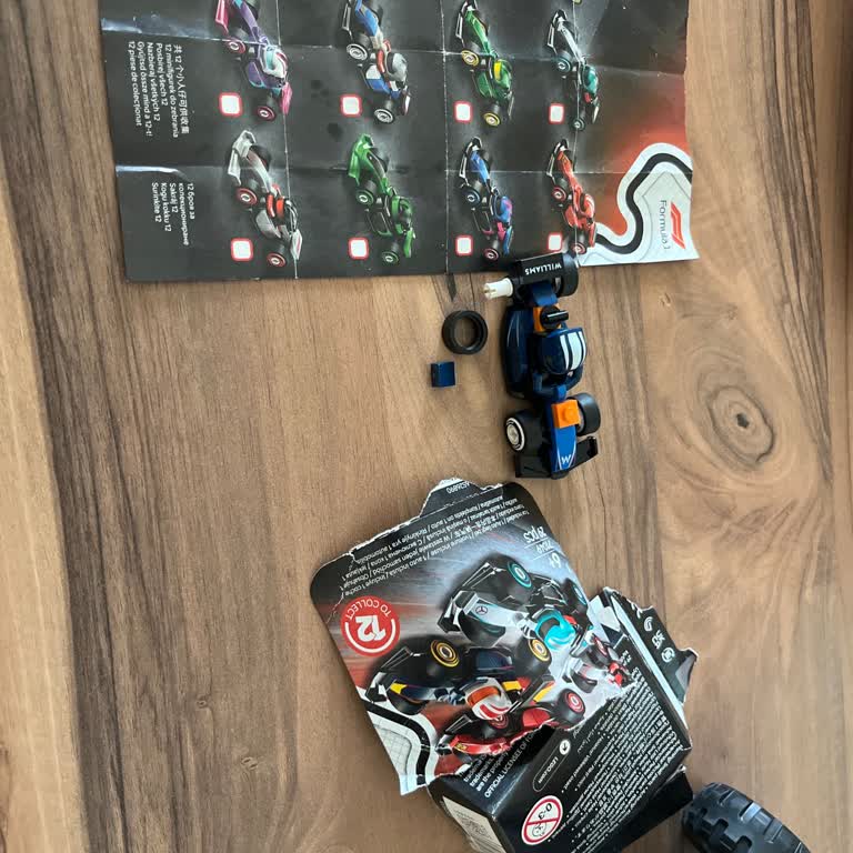 Я купил Lego 71049 — не хватает детали колеса, прошу заменить