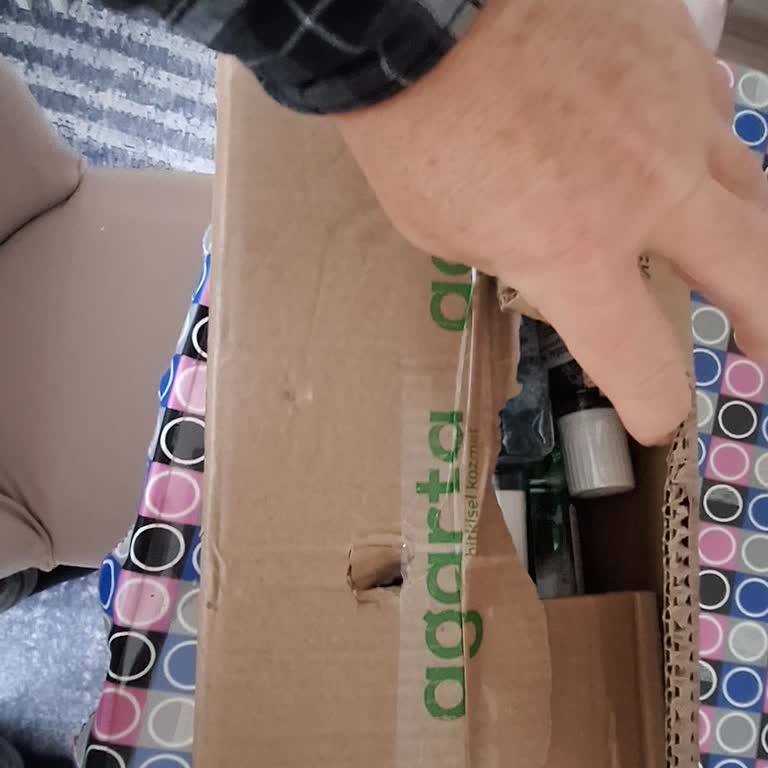 Ezilmiş Ve Açılmış Kutu Nedeniyle Daha Özenli Paketleme Talebi